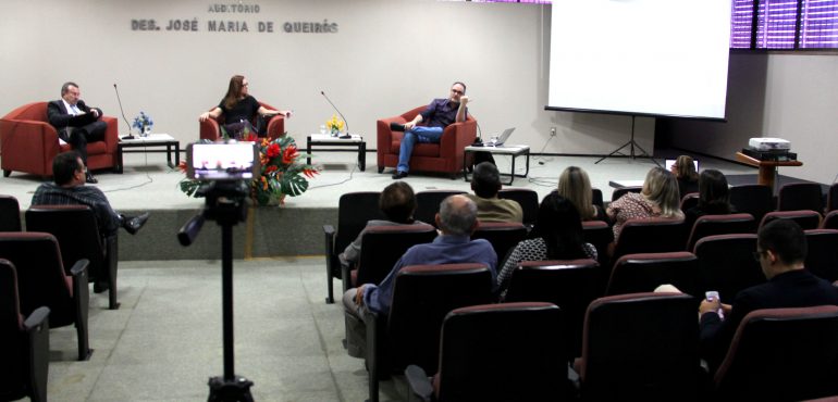 Próximos eventos da Esmec serão transmitidos ao vivo pelo Facebook