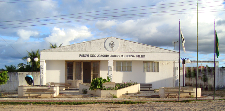Juiz condena a 23 anos de prisão acusado de matar aposentado em Quiterianópolis