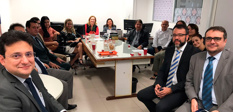 Juízes se reúnem com procuradores do Estado e Município para discutir ações de aprimoramento