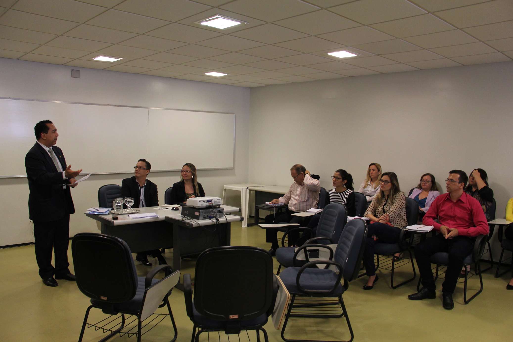 Prossegue na Esmec capacitação para juízes leigos