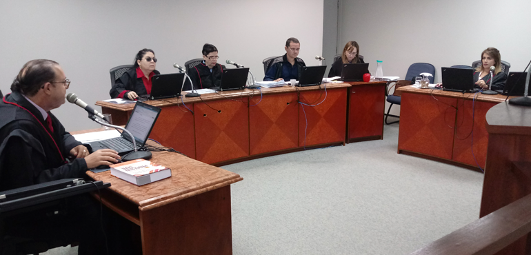 Magistrados da 3ª Turma Recursal iniciam pauta de julgamento com 486 processos