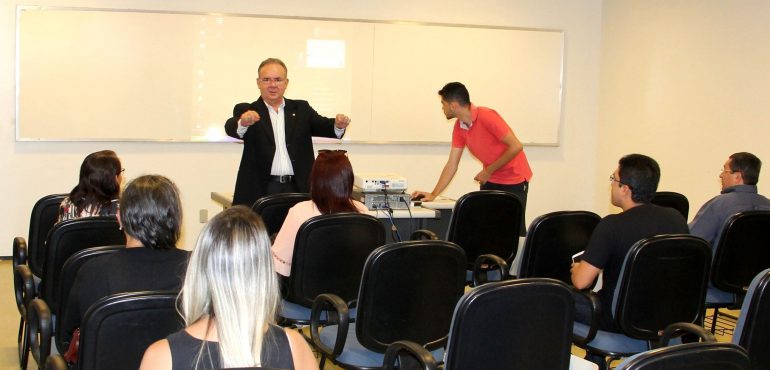 Curso é iniciado com discussão sobre Direitos Humanos da Criança e do Adolescente e Justiça Restaurativa