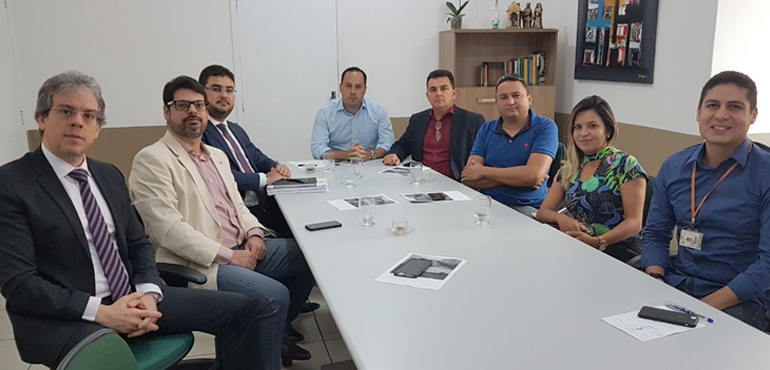 Juízes de Morada Nova visitam Sejus e buscam melhorias para cadeia pública