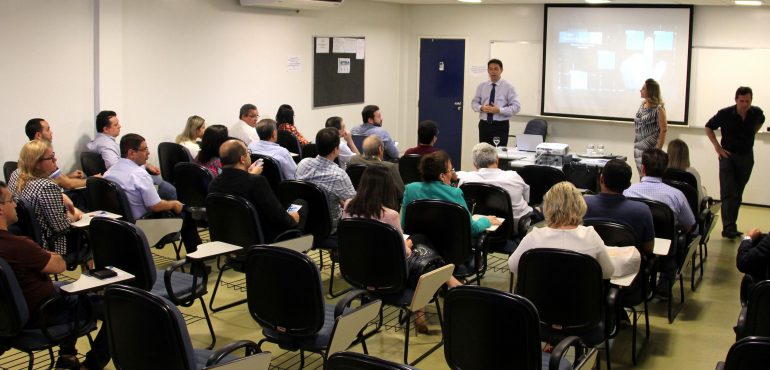Reunião discute a importância da comunicação social para a magistratura