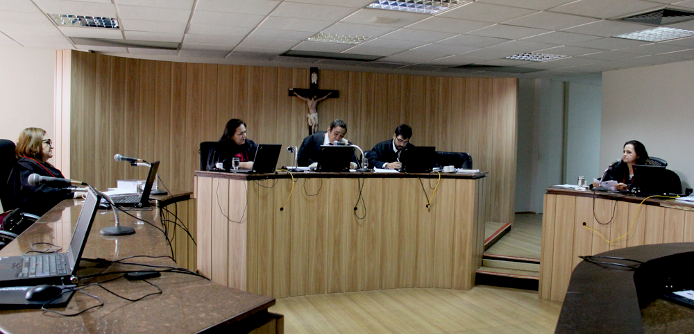 Supergasbras deve indenizar cliente que teve comércio destruído após explosão de botijão