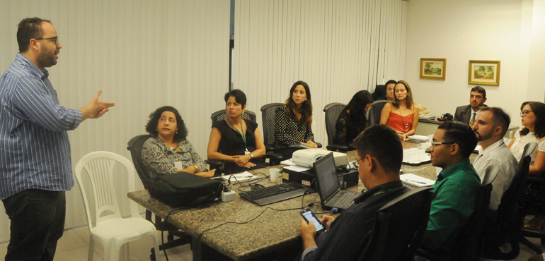 Defensoria Pública adere à expansão do projeto de  intimações e citações eletrônicas do Fórum