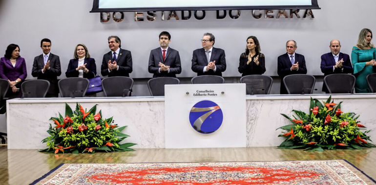 Posse de novos dirigentes do TCE é prestigiada pelo presidente do Tribunal de Justiça
