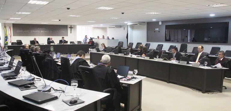 Prorrogado funcionamento da 4ª Turma Recursal e mantida competência da 12ª Vara Criminal