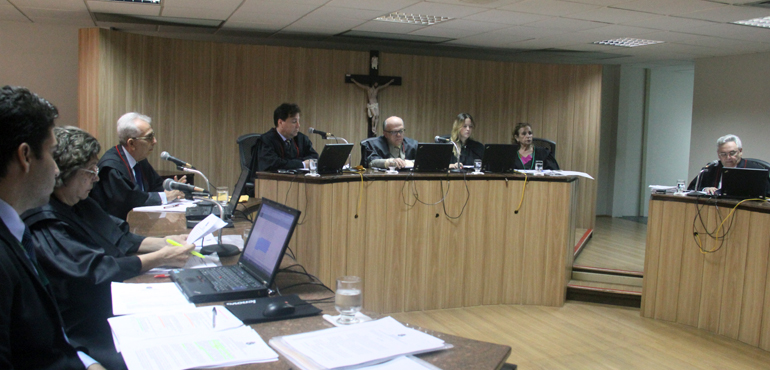 Justiça mantém afastamento de prefeito de Pacajus por 180 dias