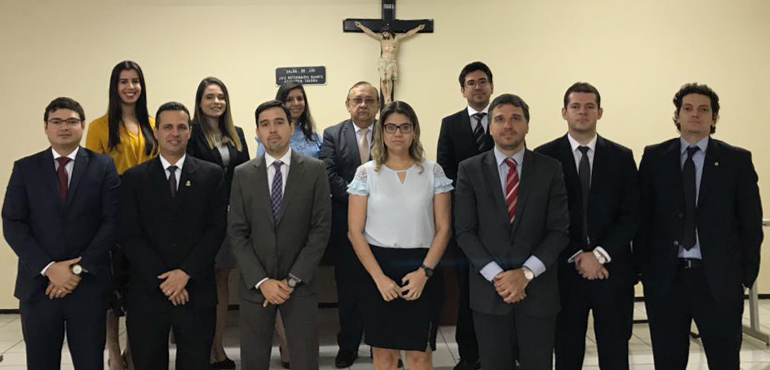 Corregedor-geral se reúne com juízes de comarcas da região Centro-Sul do Estado