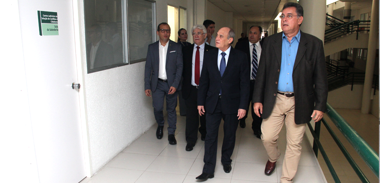 Presidente do TJCE visita instalações onde funcionarão videoconferência e Vara de Organizações Criminosas