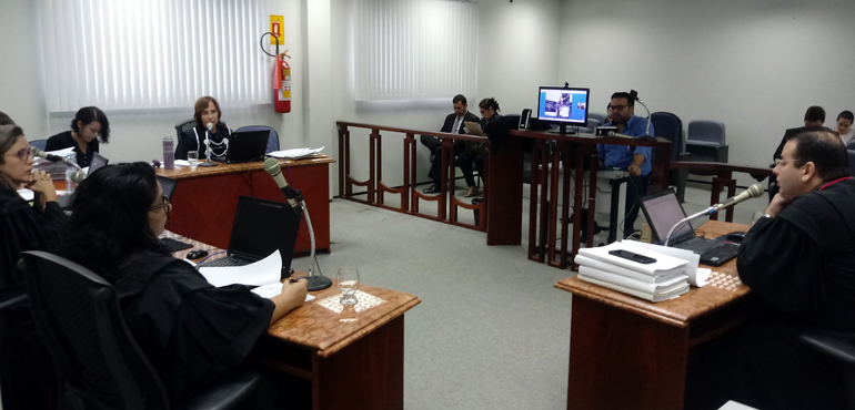 Fórum das Turmas Recursais utiliza pela primeira vez videoconferência durante sessão de julgamento