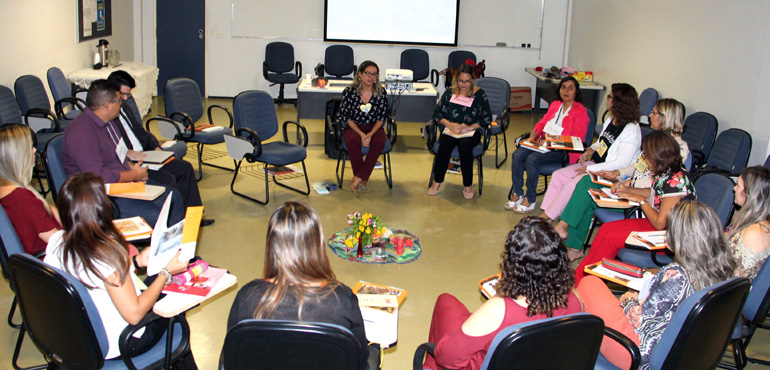 Operadores do Direito do RN e MT participam de curso sobre Justiça Restaurativa na Esmec