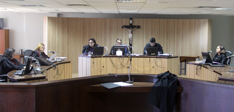 Família de porteiro que morreu atropelado por ônibus deve receber R$ 261 mil de indenização