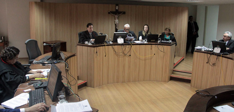 Município é condenado a pagar R$ 20 mil por vender duas vezes o mesmo jazigo