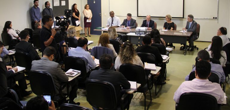 Presidente do TJCE prestigia início do período letivo do MBA em Gestão Pública