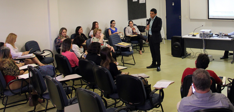 Curso de Mediação em Saúde inicia aulas presenciais na Esmec