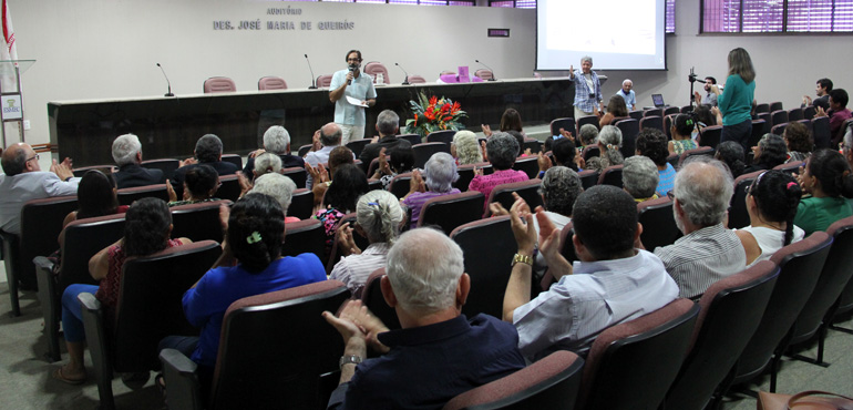 Palestra sobre fotojornalismo marca encerramento de exposição na Esmec