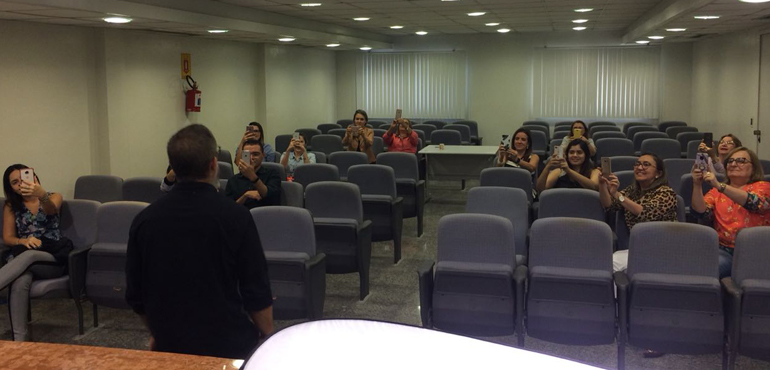 Dia do Servidor nas Turmas Recursais tem oficina de fotografia e palestra sobre câncer de mama