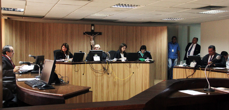 Filho que perdeu o pai após acidente deve receber indenização de R$ 100 mil