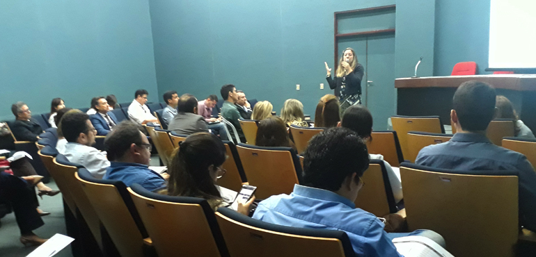 Curso sobre saúde suplementar atualiza juízes e servidores no Fórum Clóvis Beviláqua