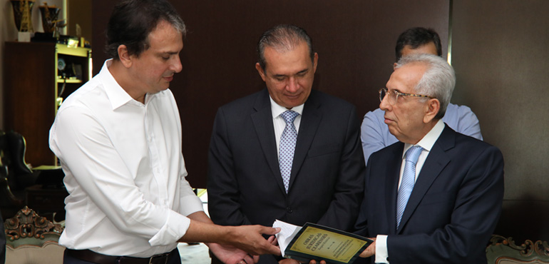 Conselho Editorial do TJCE publica obra do professor José Sobreira de Amorim