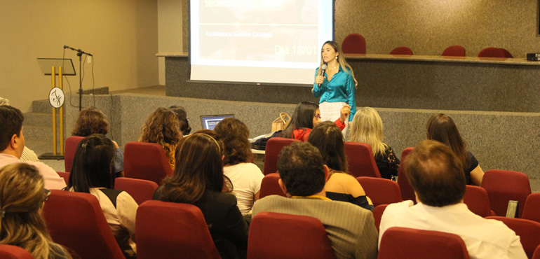 Vivências e técnicas do 2º Juizado Especial de Fortaleza são abordadas em palestra do Nupemec