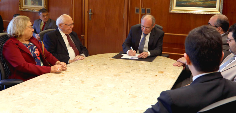 TJCE e Unicatólica assinam convênio para instalação do Juizado de Quixadá na instituição de ensino