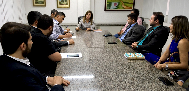 Diretora do Fórum se reúne com membros da PF para tratar de melhorias nas comunicações eletrônicas