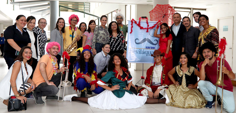 Com músicas de Chiquinha Gonzaga, Sarau Beviláqua anima manhã de frequentadores do Fórum