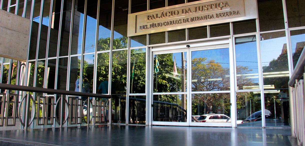 Pleno escolhe nesta quinta-feira juiz que assumirá cargo de desembargador do TJCE