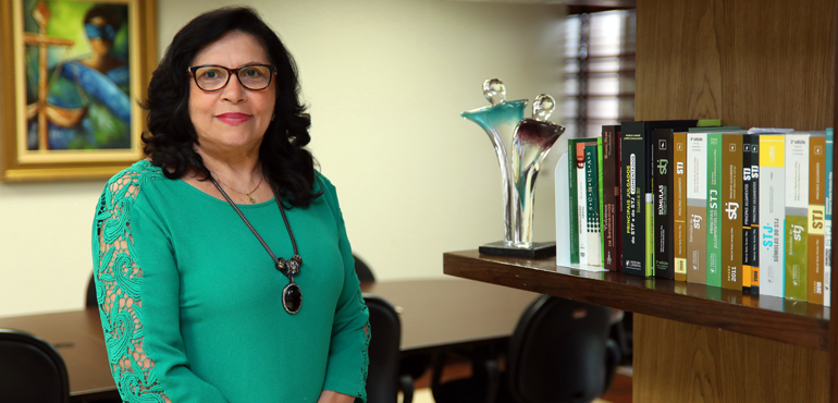 Desembargadora Nailde Pinheiro Nogueira avalia os 100 primeiros dias à frente da Vice-Presidência do TJCE