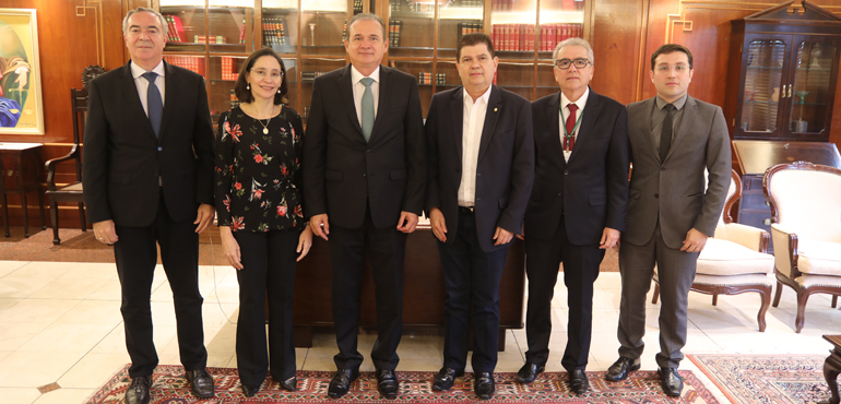 Presidente do Tribunal de Justiça recebe secretário de Planejamento e Gestão do Estado