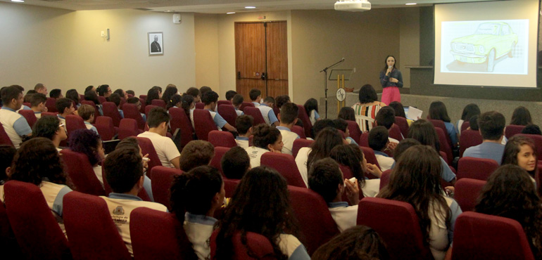 Estudantes da rede pública assistem à palestra sobre valorização da vida no Tribunal de Justiça