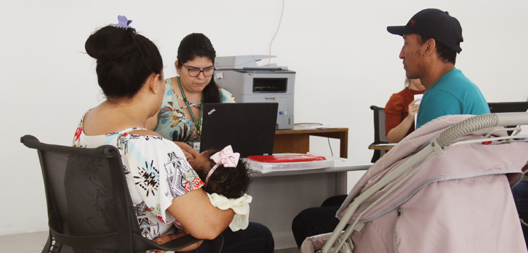 Pais elogiam campanha de reconhecimento de paternidade realizada pelo Judiciário