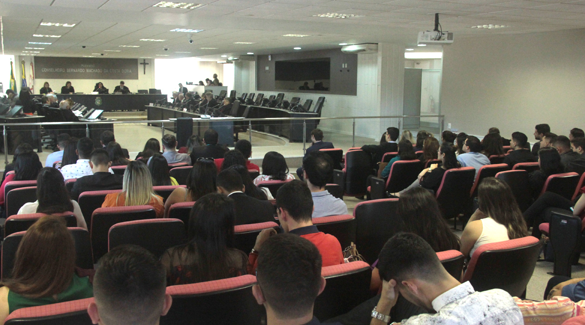 Tribunal de Justiça promove visita técnica para alunos de Pós-Graduação em Direito da Unifor