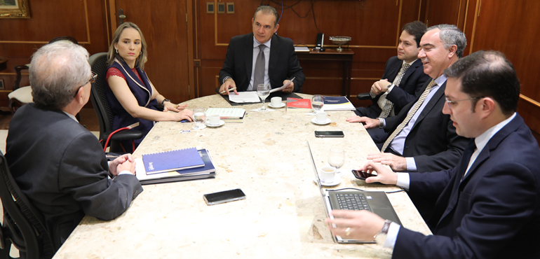 Parceria entre TJCE e Governo do Estado busca recursos para modernização do Poder Judiciário