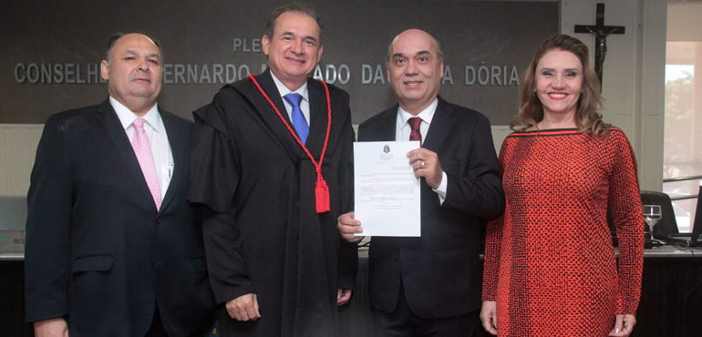 Juiz Luciano Lima Rodrigues é eleito para cargo de desembargador do TJCE