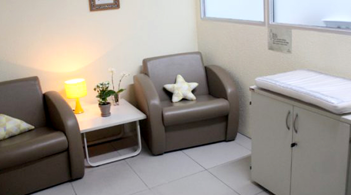 Sabia que o Fórum Clóvis Beviláqua conta com sala de amamentação para auxílio às mães?