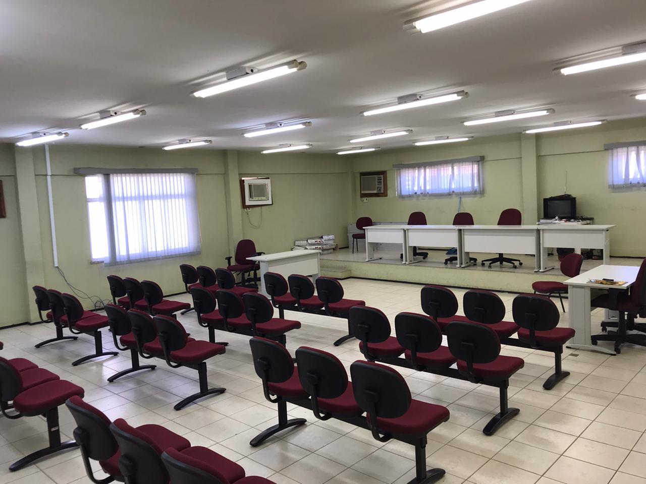 Comarcas passam por reformas e recebem novo mobiliário do programa “+ Interior”