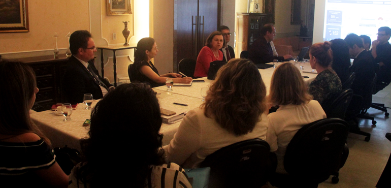 Representantes do Executivo pernambucano conhecem programa que garante tramitação célere dos processos criminais no Ceará