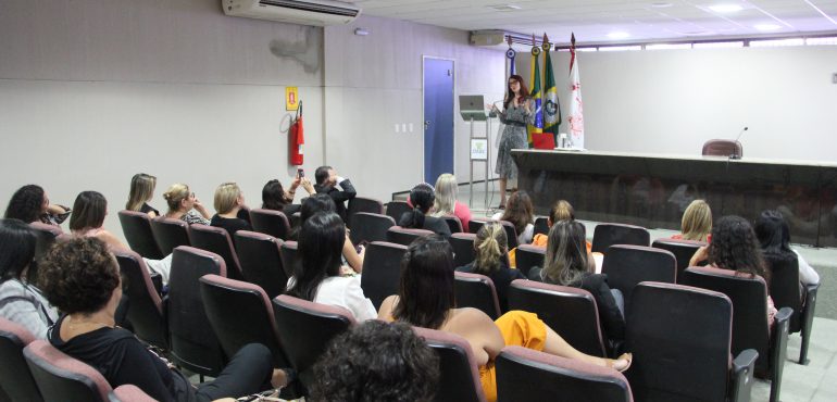 Participação das mulheres na política é tema de seminário na Esmec