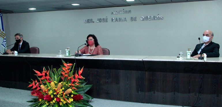 Posse do Diretor da Esmec do biênio 2021-2023