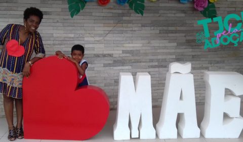 Juízes compartilham histórias emocionantes em grupo restrito de aplicativo de mensagens