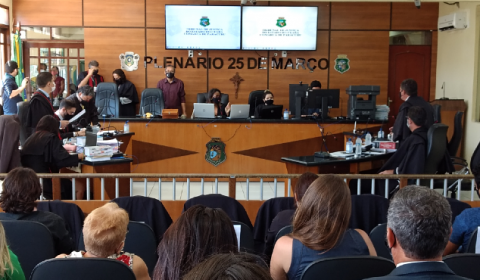 Júri mais longo da história do Judiciário cearense condena Marcelo Barberena a 82 anos de prisão por matar esposa e filha