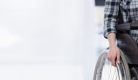 Professor municipal de Aiuaba deve receber indenização de R$10 mil por falta de acessibilidade em escola