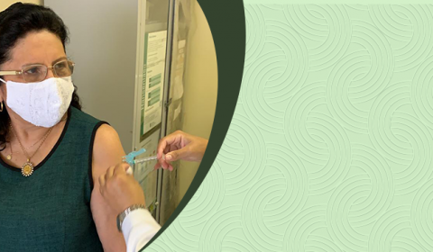 Presidente do TJCE recebe primeira dose da vacina contra Covid-19