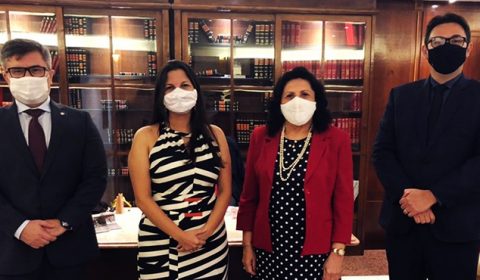 Chefe do Poder Judiciário recebe autoridades para falar sobre os projetos do biênio 2021-2023