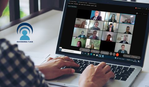 Juízes, promotores, advogados e defensores participam de audiência pública online realizada pela Ouvidoria do TJCE