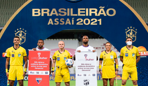 Campanha Justiça pela Mulher, do Judiciário cearense, tem início com ação durante Clássico-Rei